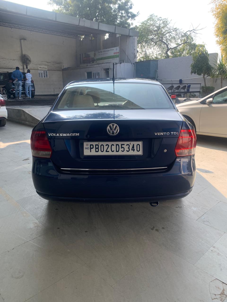 Volkswagen Vento(2012-2014) Highline Diesel